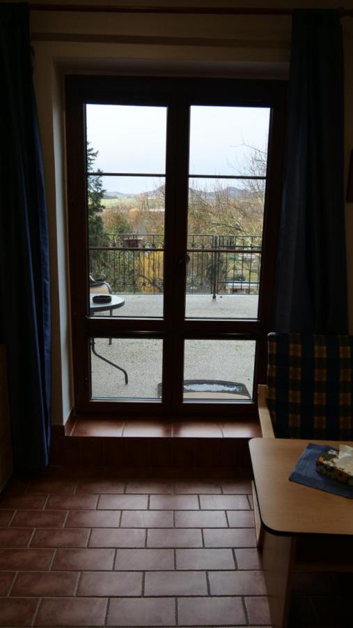 Penzion Na Hradbach Louny Kültér fotó