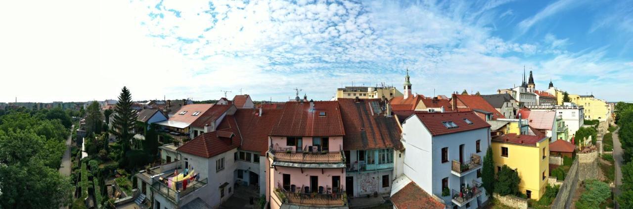 Penzion Na Hradbach Louny Kültér fotó
